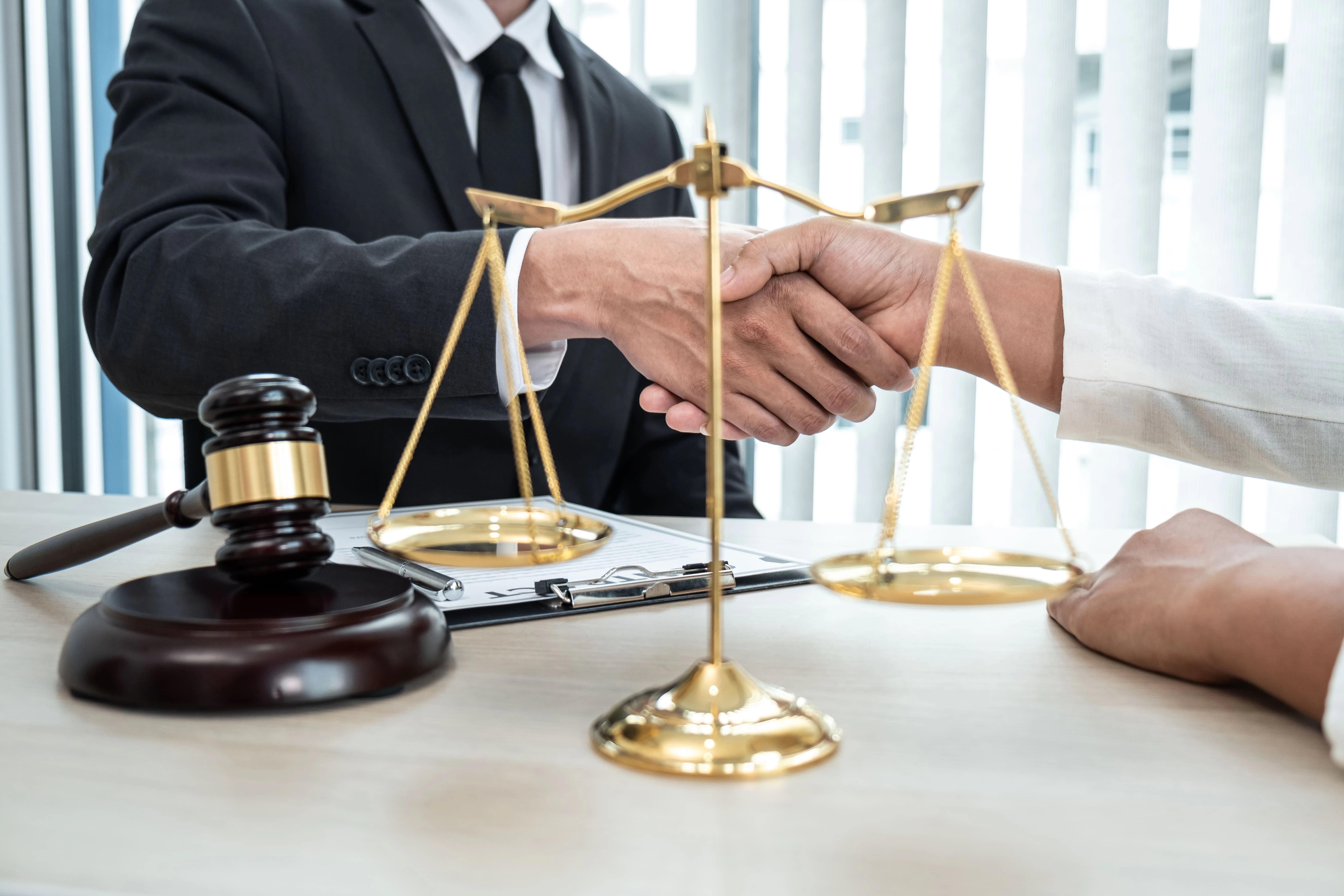 Thumbnail do Post: Assessoria jurídica para empresas em Presidente Prudente: o que considerar ao contratar