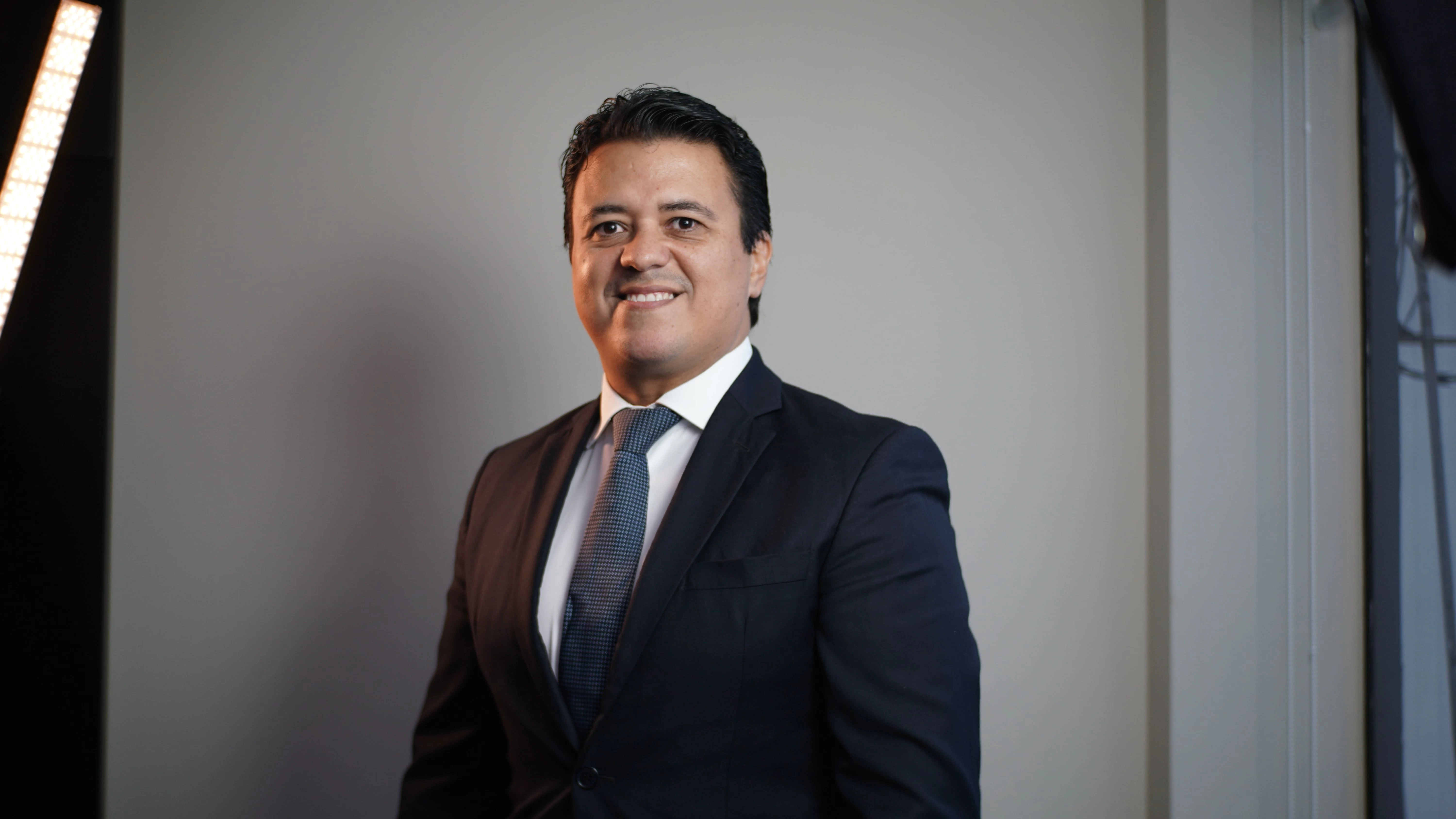 Thumbnail do Post: LGPD para empresas: o que o jurídico da sua empresa precisa implementar ainda hoje